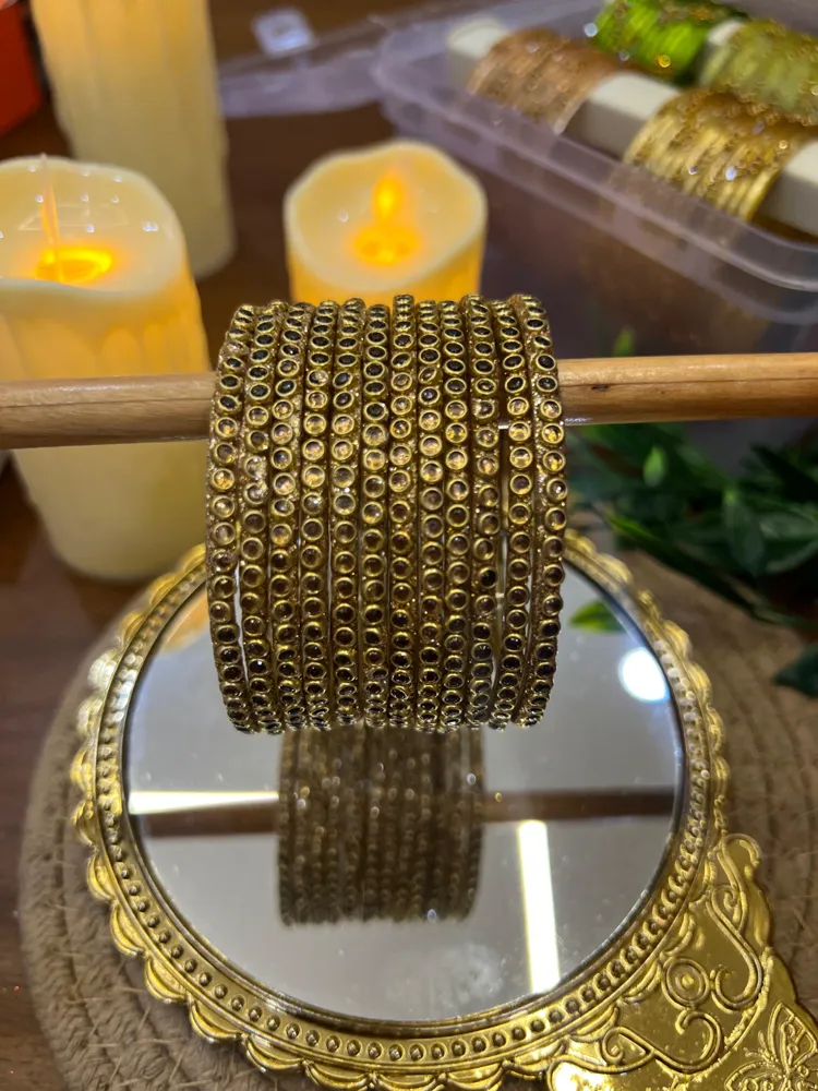 Border Bangles — Kundan Border Bangles